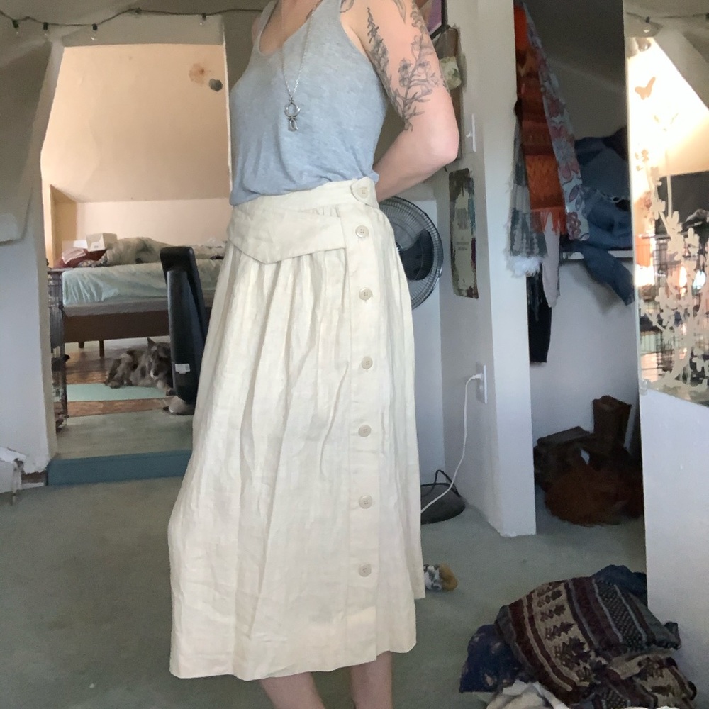 Super Unique White Linen Skirt